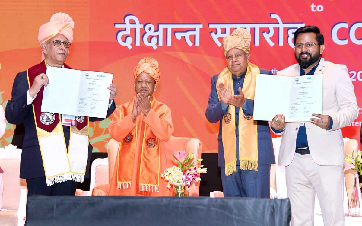 ज्ञान, धर्म और टीम वर्क की सीख देते हैं गौतम बुद्ध : योगी आदित्यनाथ